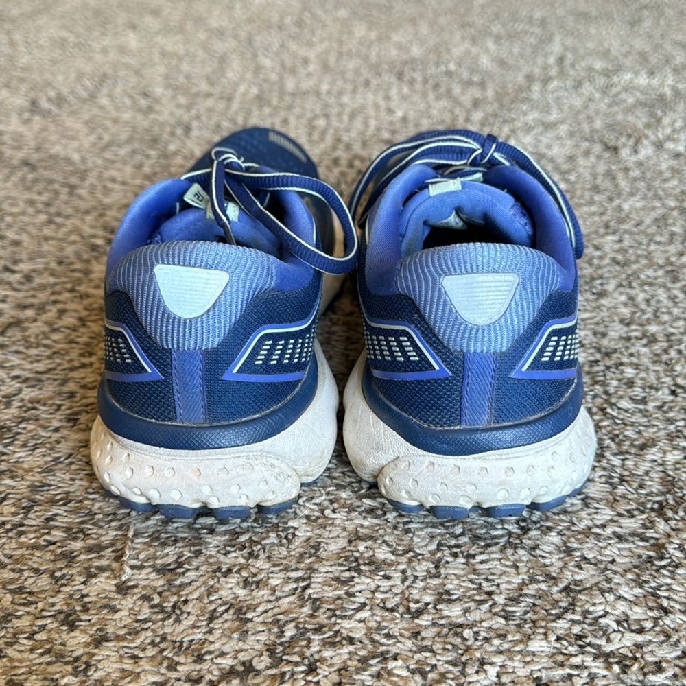 Brooks Ghost 12 Women’s 7.5 Running Gym Athletic Blue Shoes - Picture 3 of 8
